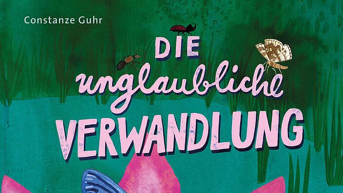 Buchcover Die unglaubliche Verwandlung, blaue Libelle auf pinker Blume