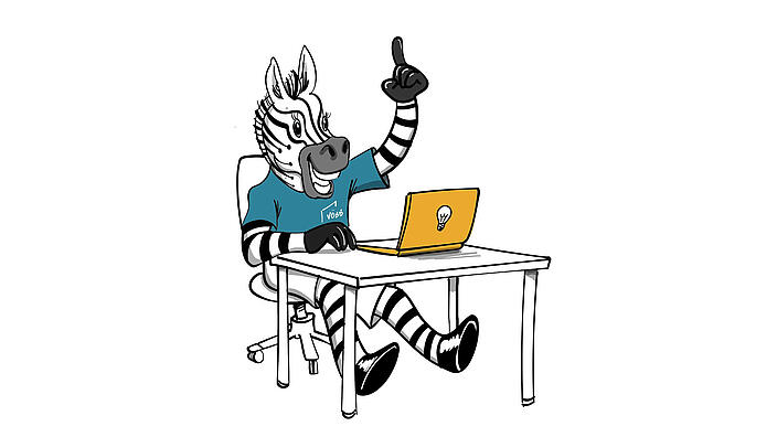 Illustration eines am Tisch sitzenden Zebras mit T-Shirt, das einen Laptop vor sich hat