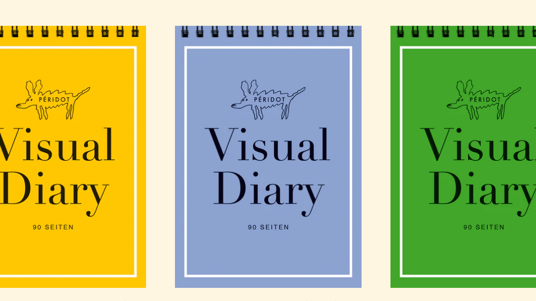 3 verschiedenfarbige Buchcover jeweils mit einem abgebildeten gezeichneten Hund und dem Text "Visual Diary"