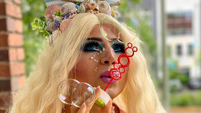 Portrait Drag Prince Emrah