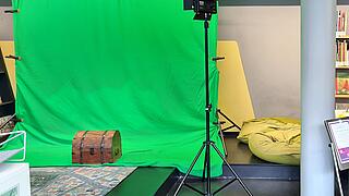 Green Screen