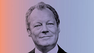 Portrait des ehemaligen Bundeskanzlers der Bundesrepublik Deutschland Willy Brandt. Das Portrait ist auf einem farbigen Hintergrund platziert. Der Hintergrund besteht auf einem leichten farbverlauf von Orange zu Flieder.
